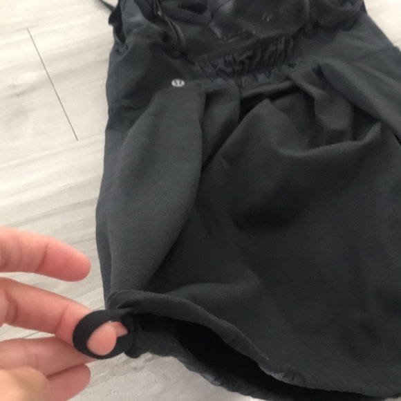 Lululemon Yogi Tank Top Black Size 8 - Picture 13 of 13